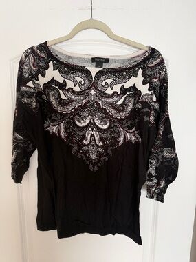 White House Black Market Black and White Paisley Boatneck Long Sleeve Top